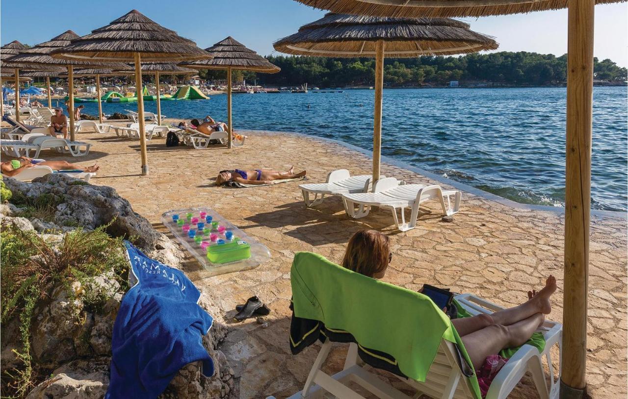 Beautiful Apartment In Porec With Wifi Екстериор снимка
