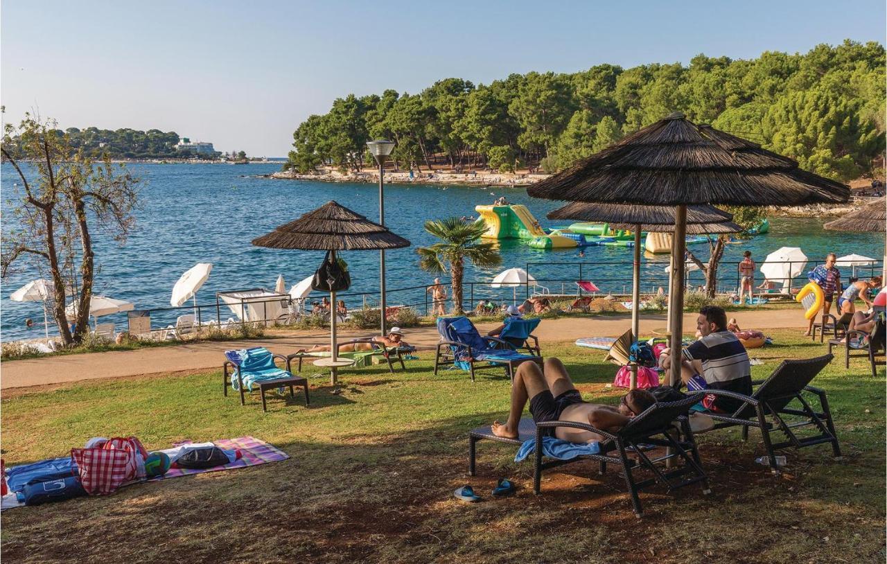 Beautiful Apartment In Porec With Wifi Екстериор снимка