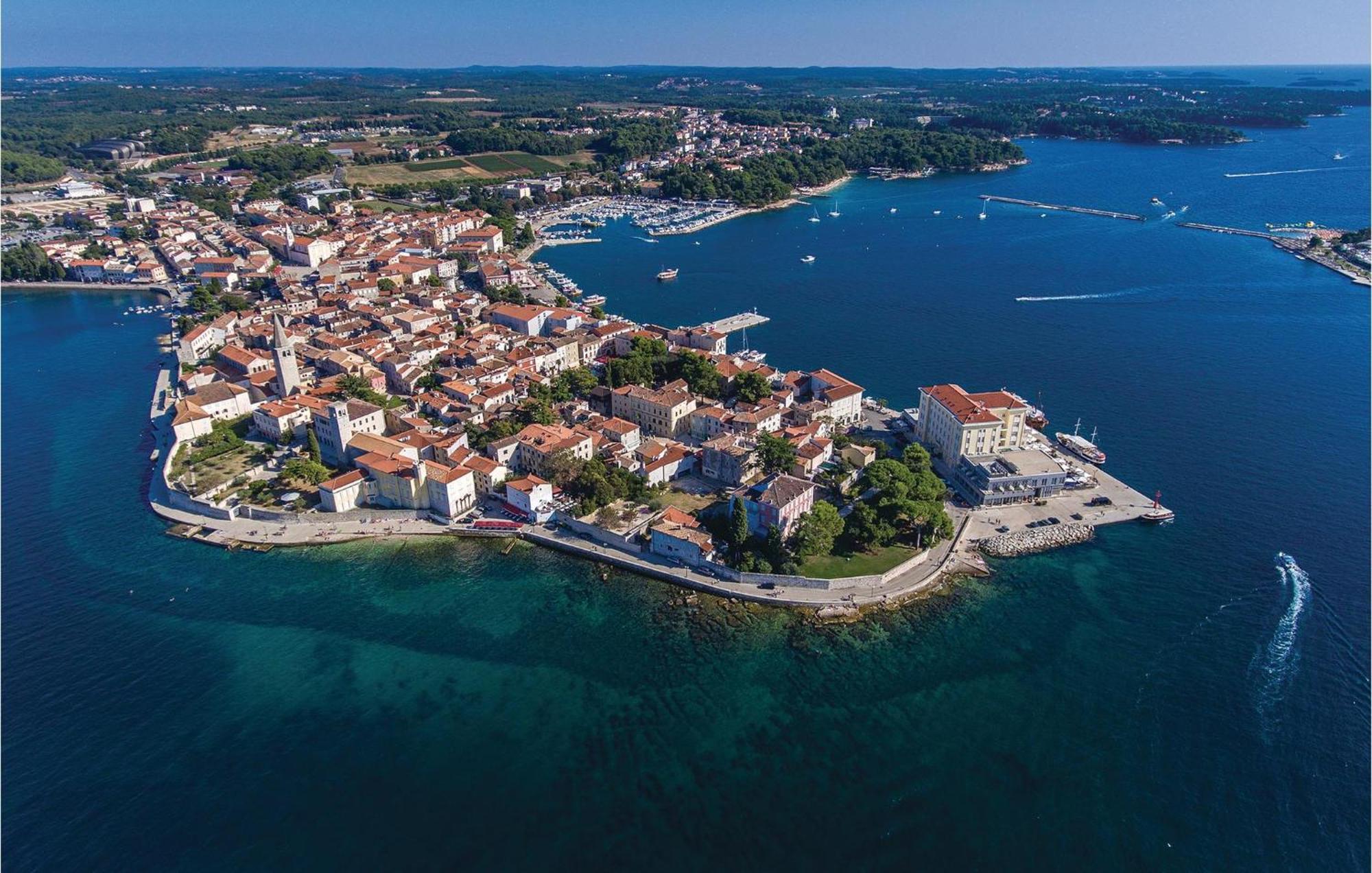 Beautiful Apartment In Porec With Wifi Екстериор снимка